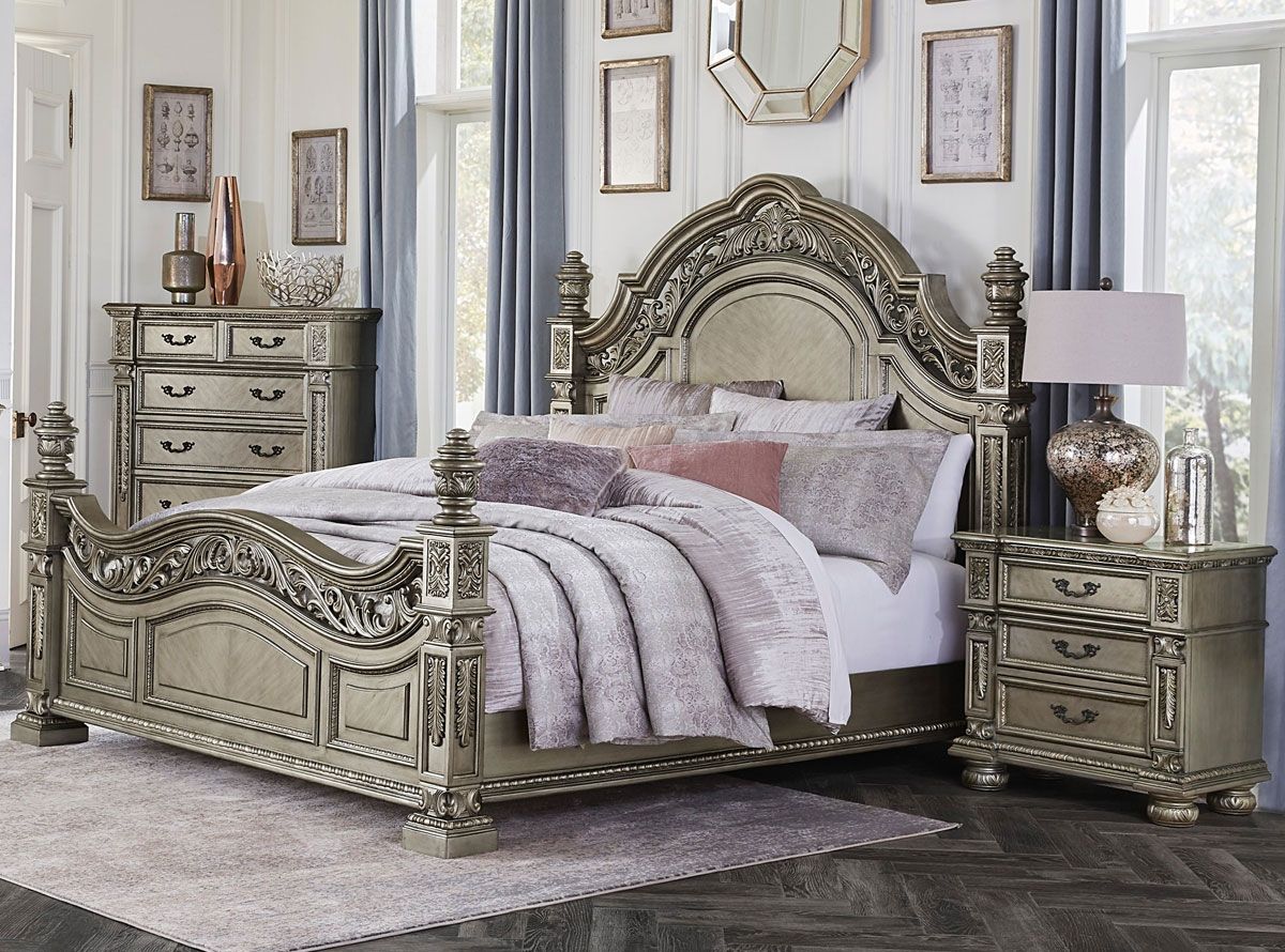 Pecardo Platinum Gold Finish Bed