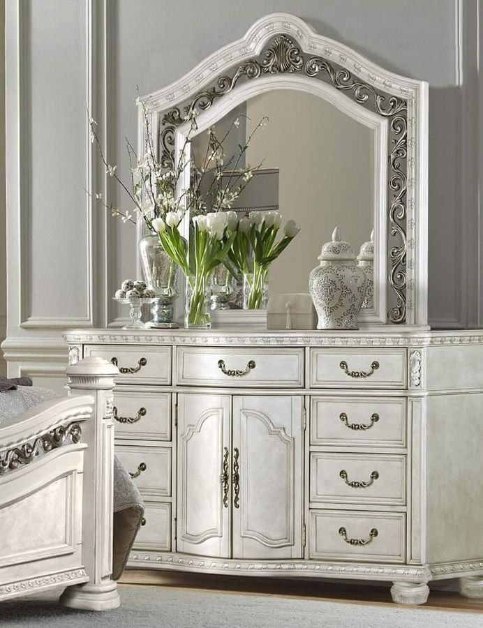 Perseus Victorian Style Dresser White Wash