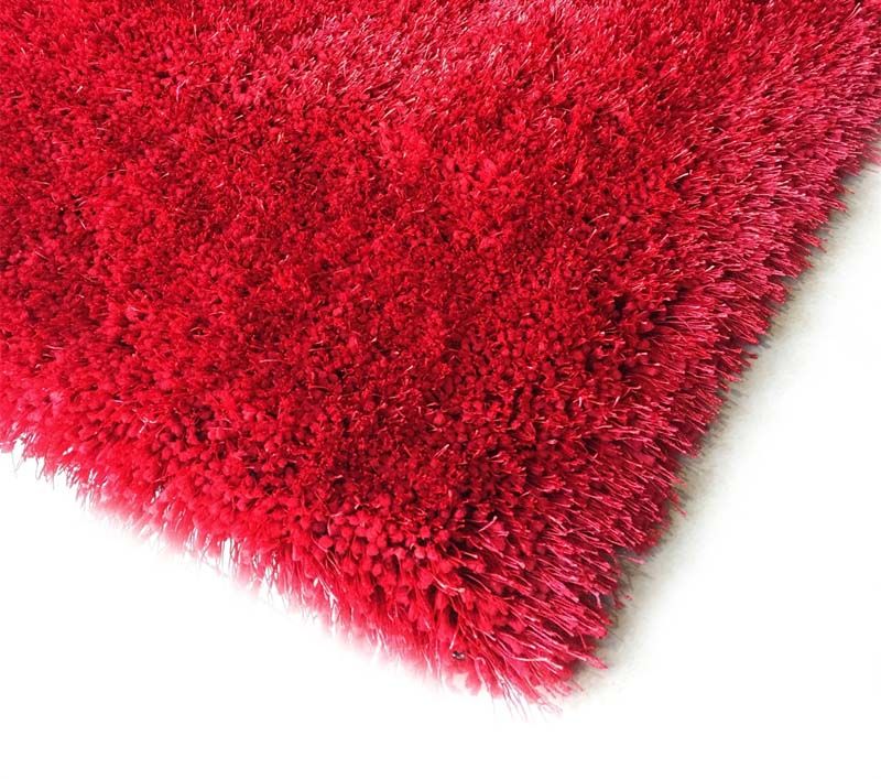 Red Shag Rug Details