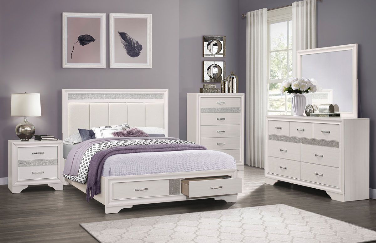 Redondo White Finish Bedroom Set