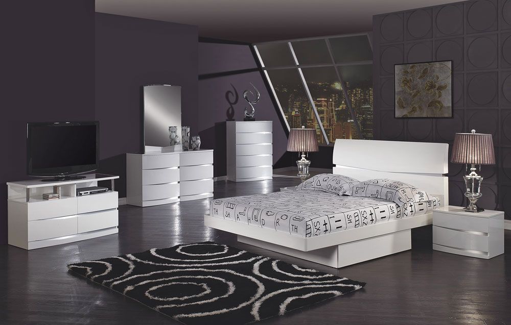 Renzo White Glossy Modern Storage Bed