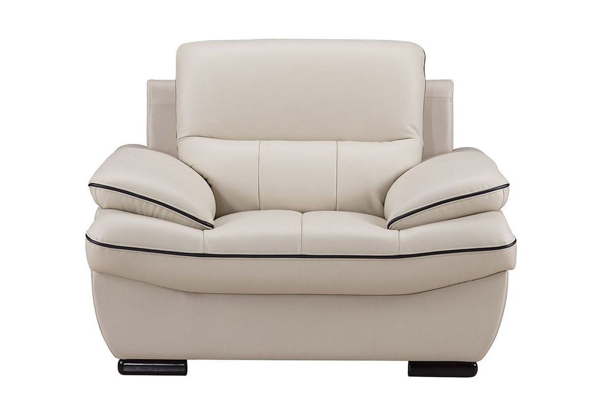 Rogelio Light Gray Leather Chair