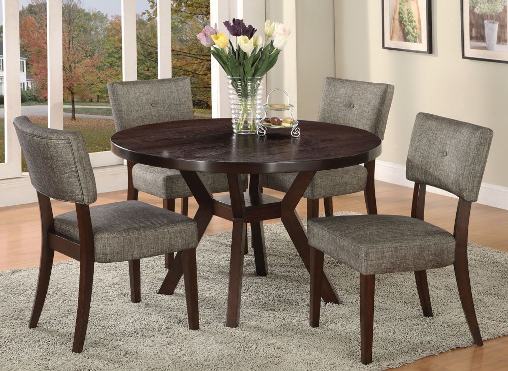 Rolesville Round Dining Table Set