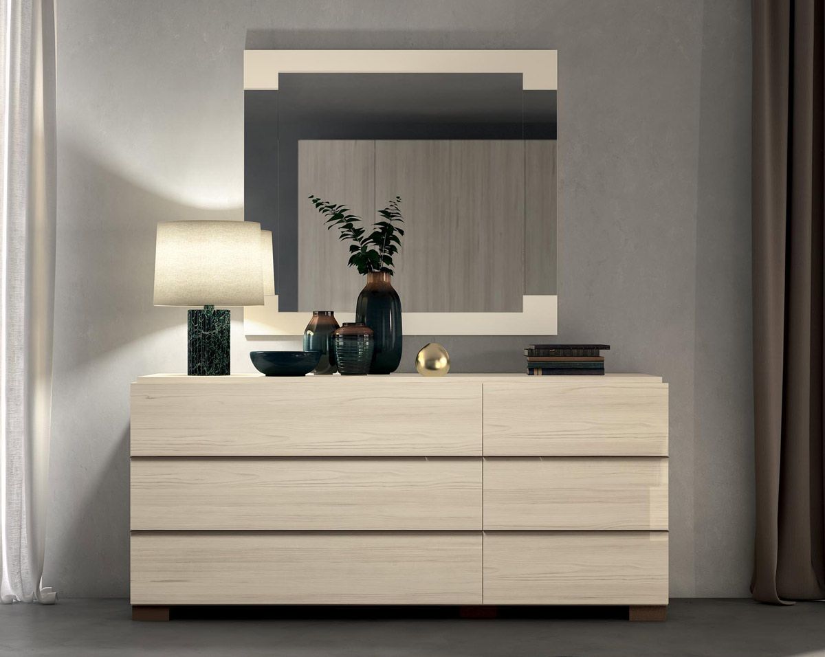 Ronda Dresser With Mirror