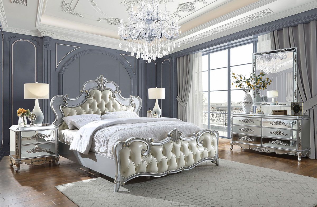 Russian Hill Traditional Bedroom Collection