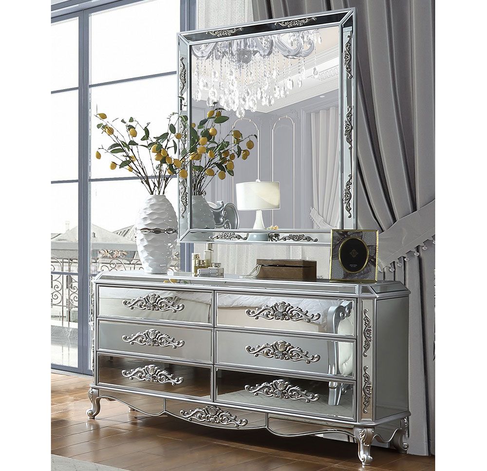 Russian Hill Traditional Mirrored Dresser With Mirror
