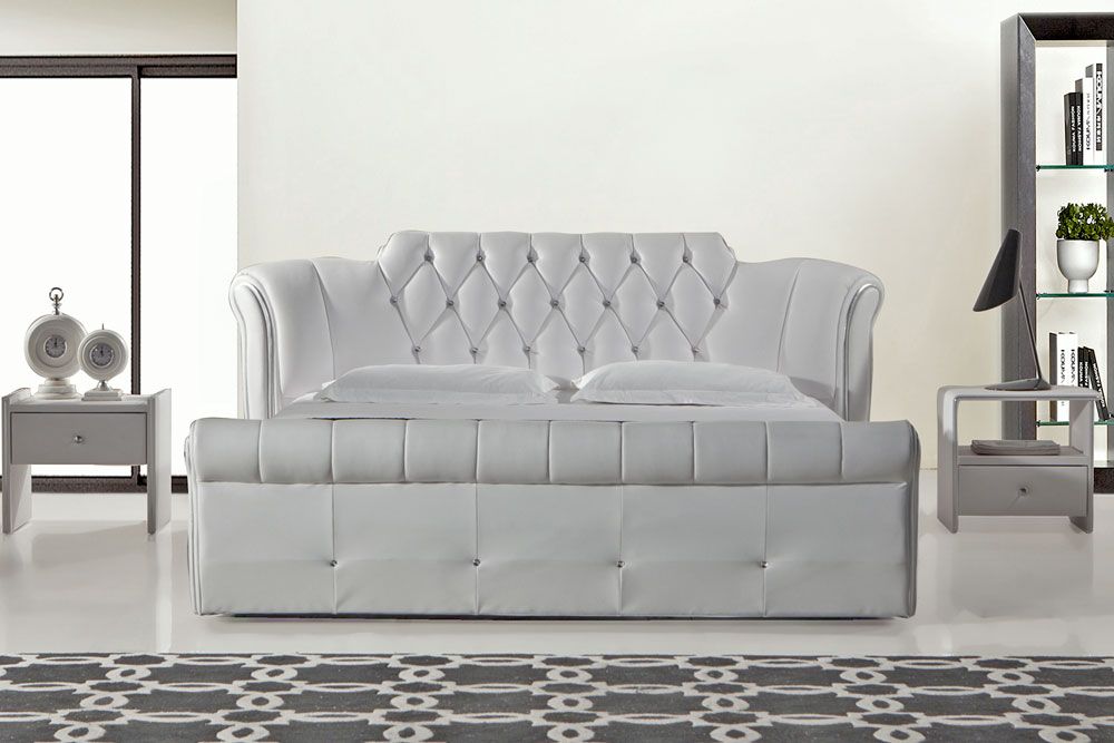 San Remo White Leather Glamour Bed