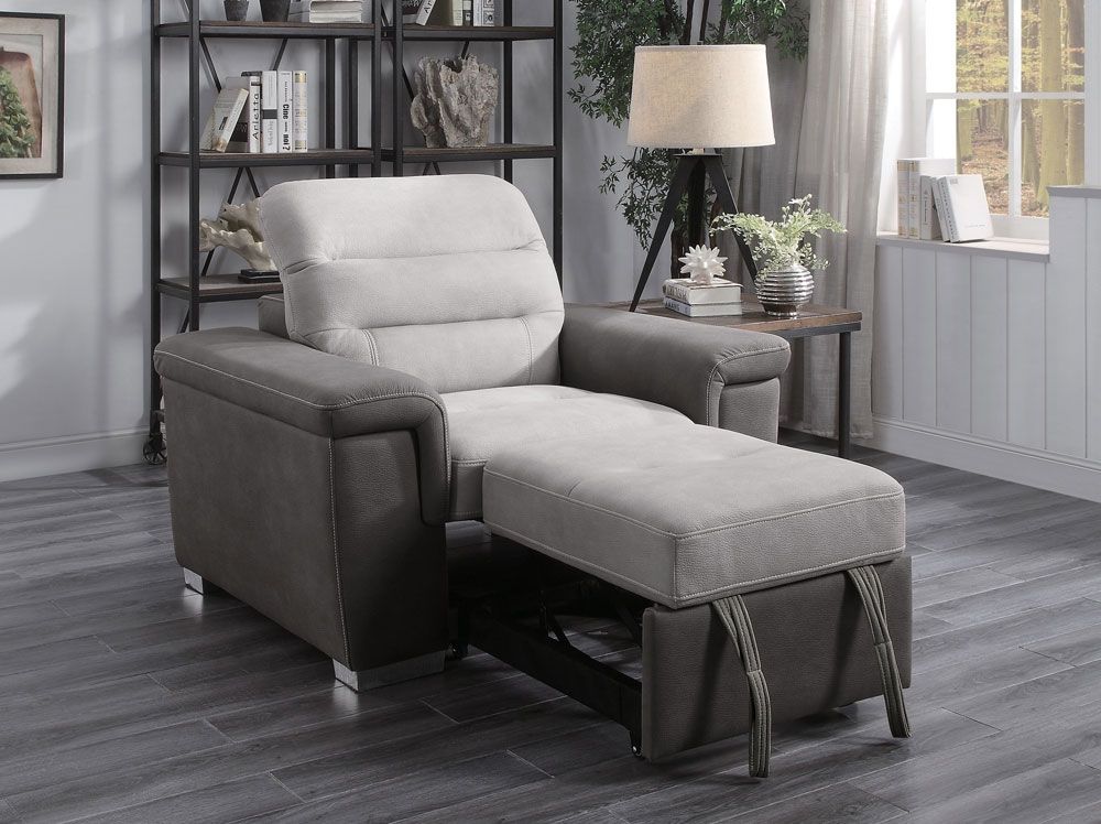 Senor Chair With Pull-Out Ottoman