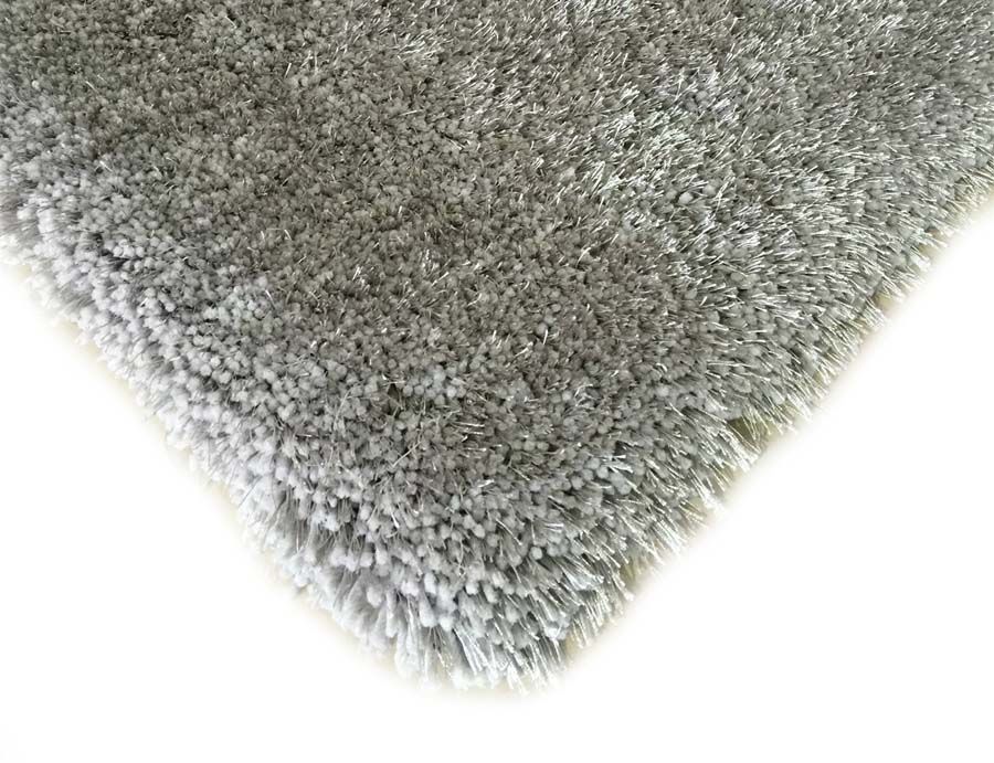 Silver Shag Rug Details