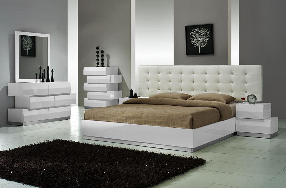 Spain White Lacquer Bedroom Set