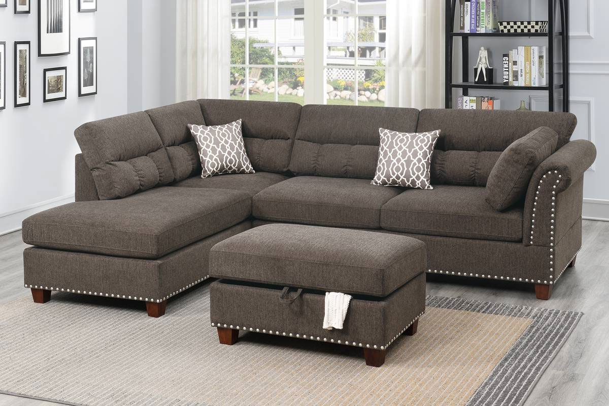 Stanza Sectional With Ottoman Set
