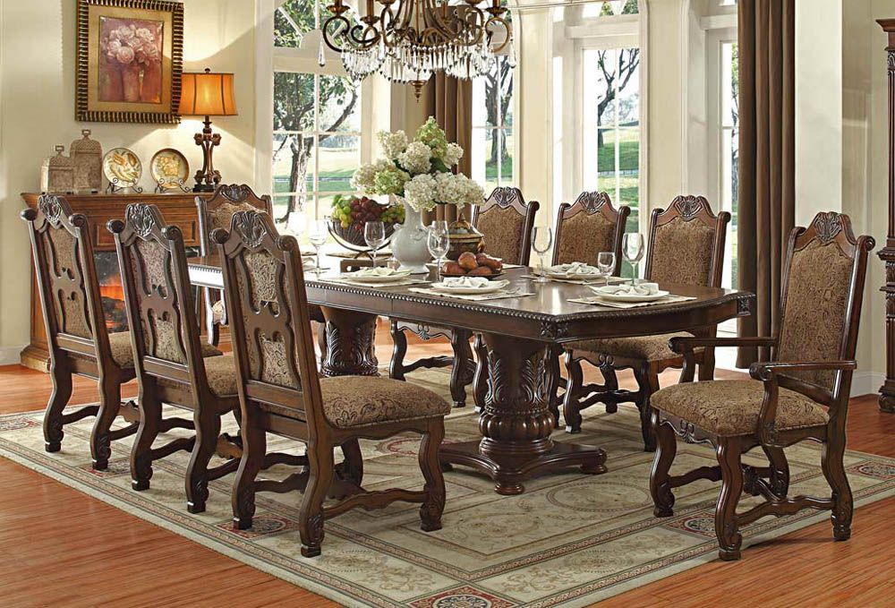 Thurmont Dining Table and Chairs