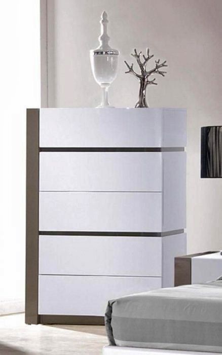Tokyo Modern Lacquer Finish Chest