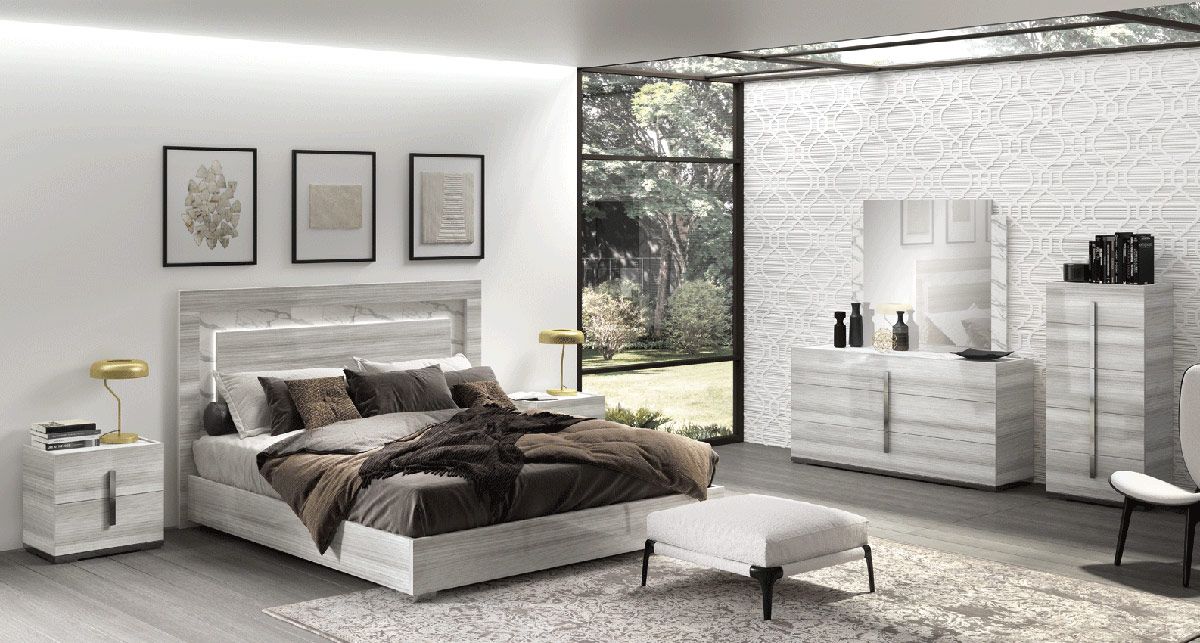 Venere Grey Finish Bedroom Set