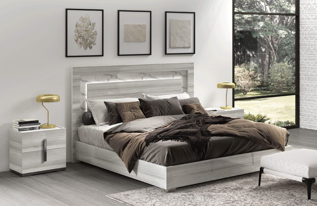 Venere Grey Platform Bed