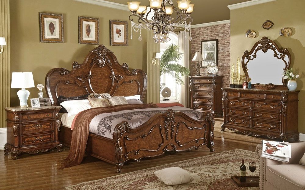 Venetian Traditional Style Bedroom Furniture