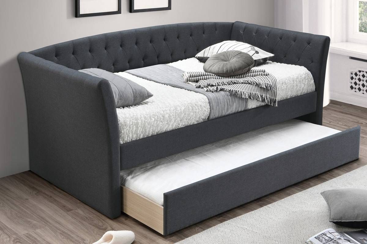 Watson Tufted Fabric Daybed With Trundle