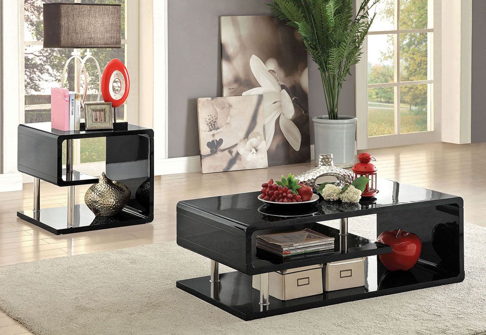 Willi Coffee Table Black Lacquer Finish