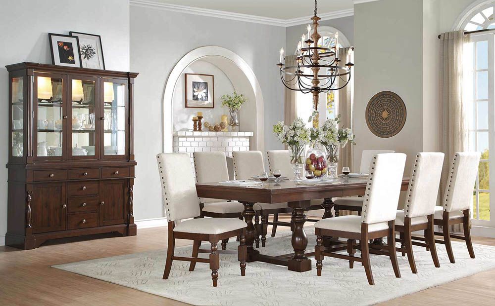 Yates Formal Dining Room Collection